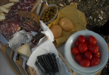 picnic2.jpg